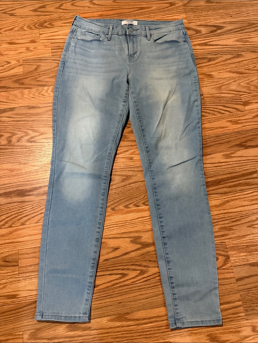 Denizen from Levi's Light Blue Skinny Jeans